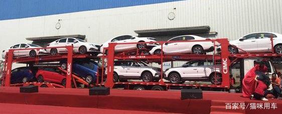 7月1日起違規(guī)轎運(yùn)車全面禁行，4X2牽引車受熱捧，掛車價(jià)格暴漲2萬(wàn)